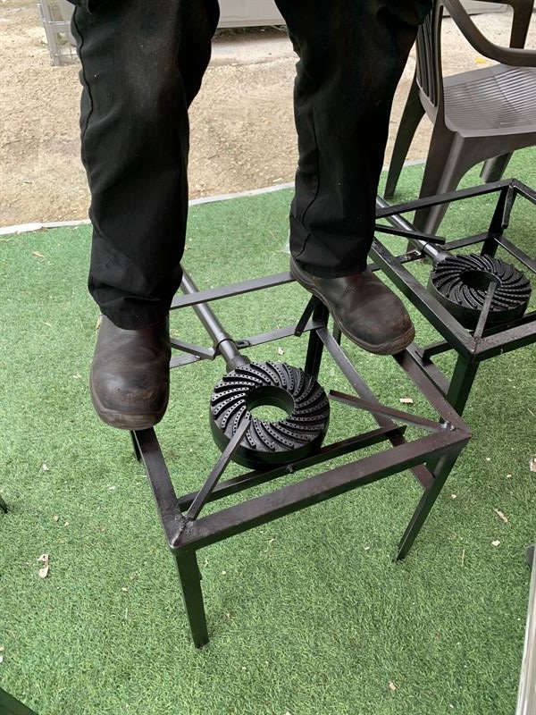 כירת גז לשטח ולמחנאות לסירים גדולים