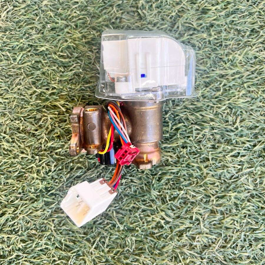 ברז סרבו למחמם מים בגז טורבו / ארובה - Rinnai דגם 17/16 ליטר