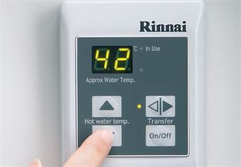 שלט / בקר טמפרטורה למחמם מים בגז 17 / 16 ליטר בדקה - Rinnai אלקטרוגז (ל.י גזגז בע"מ) - טכנולוגיות גז מתקדמות